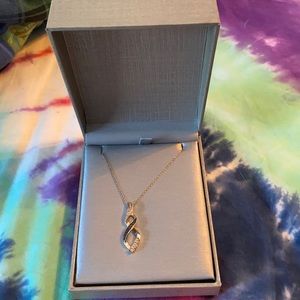 Infinity necklace